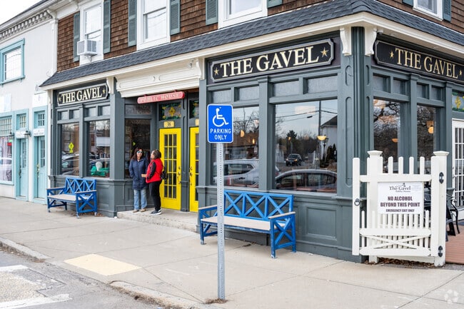 The Gavel in West Wrentham, MA, is the perfect spot for a burger and drink with friends.