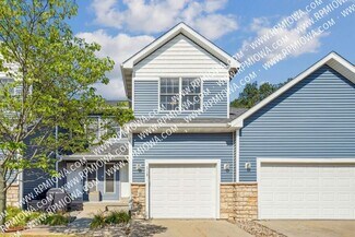 513 E 4th St, Huxley, IA 50124