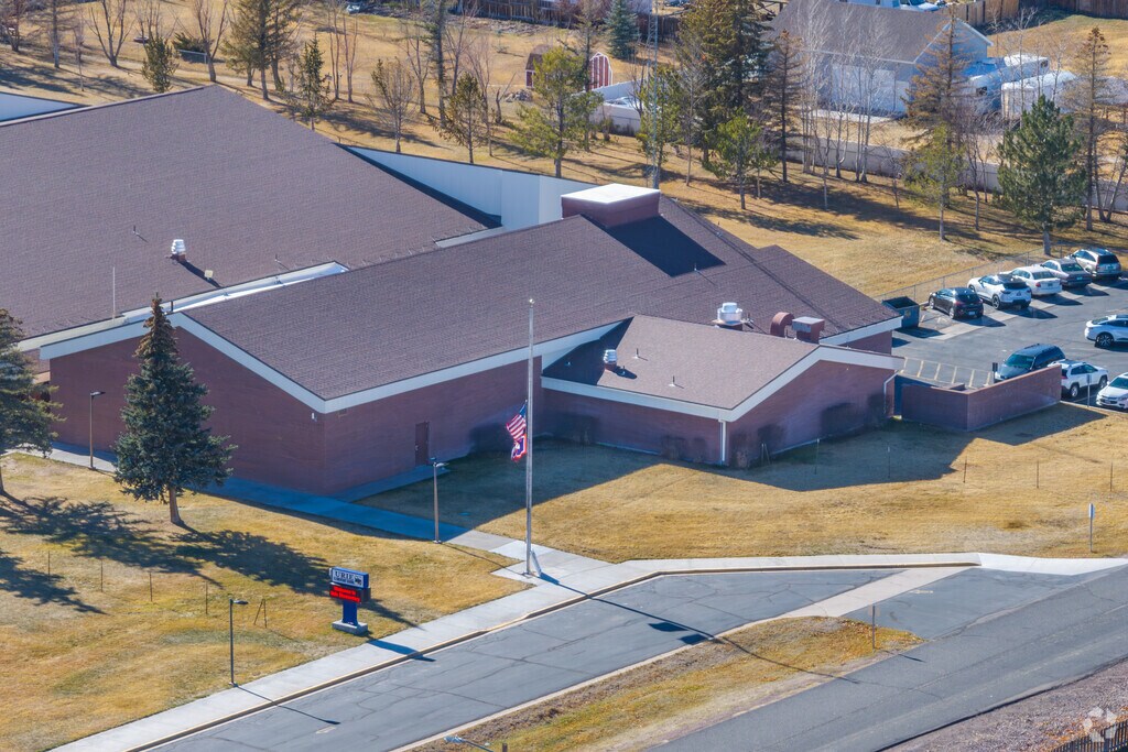 Urie Elementary School provides a positive environment for students.