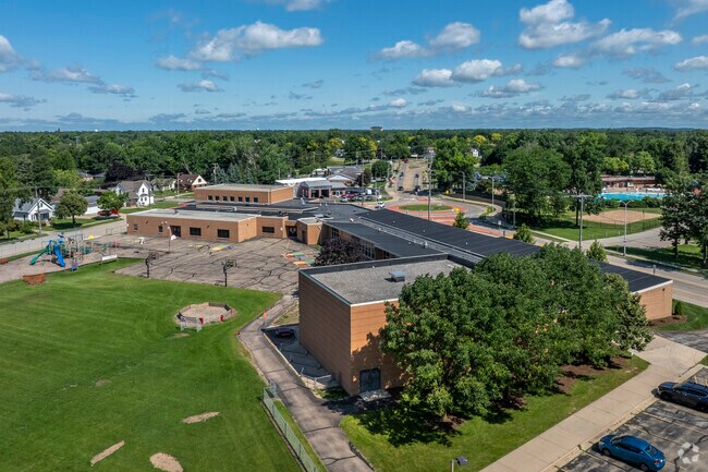 Richmond Elementary School in Appleton is located at 1441 East John Street.
