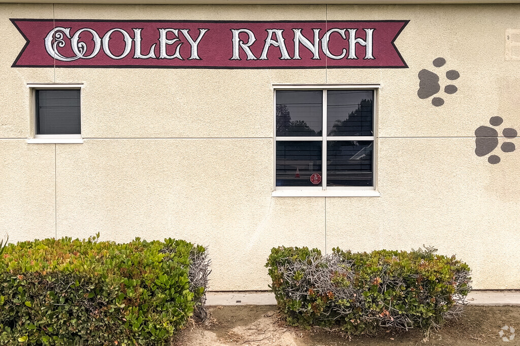 Cooley Ranch Elementary is located in Colton San Bernardino.