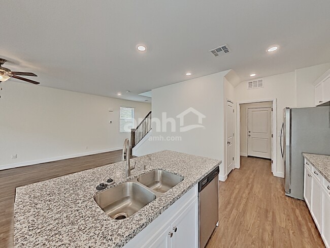 9283 Opal Bay Ct, Enterprise, NV 89139 - photo 4