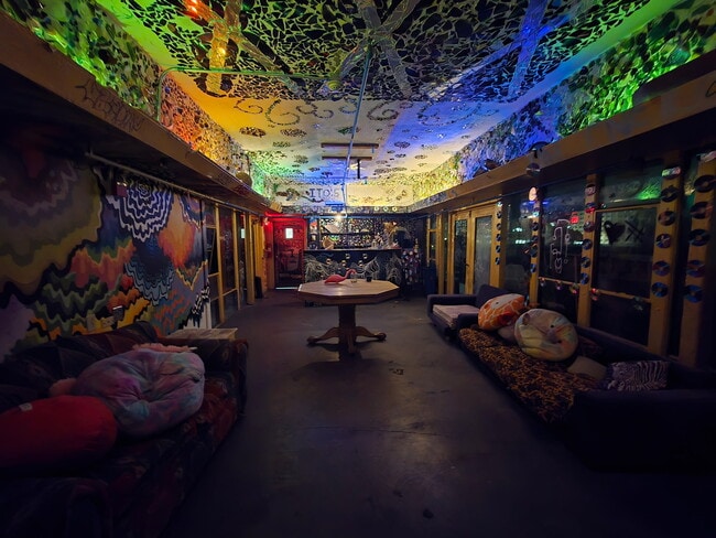 Casa Zimbabwe, Berkeley, CA 94709 - photo 5