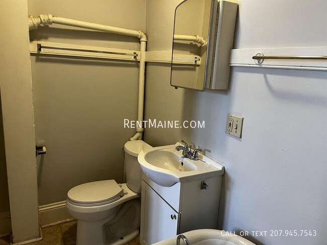 145 Union St unit 14, Bangor, ME 04401 - photo 7