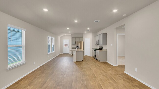 127 Morning Glory Loop, Kyle, TX 78640 - photo 4