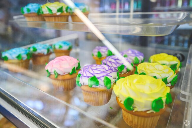 Pollman's Bake Shop near Arlington offers baked goods and sweets.