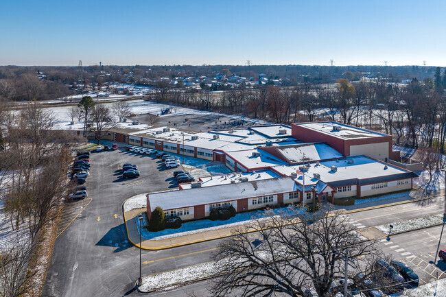 Country Dale Elementary School.