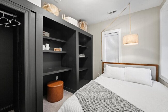 1408 W Ohio St unit ID1244919P, Chicago, IL 60642 - photo 2