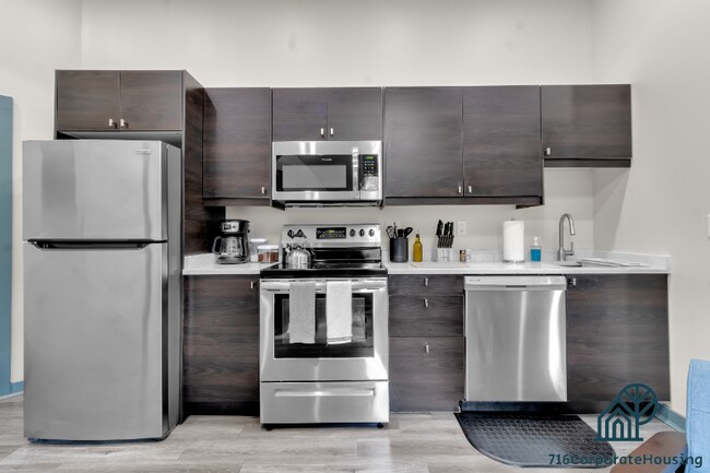 36 E Utica St unit 3B, Buffalo, NY 14209 - photo 6