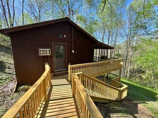 710 Broken Arrow Cir, Austin, KY 42123