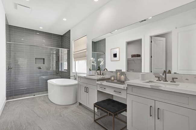 10104 Timber Creek Way, Palm Beach Gardens, FL 33412 - photo 3