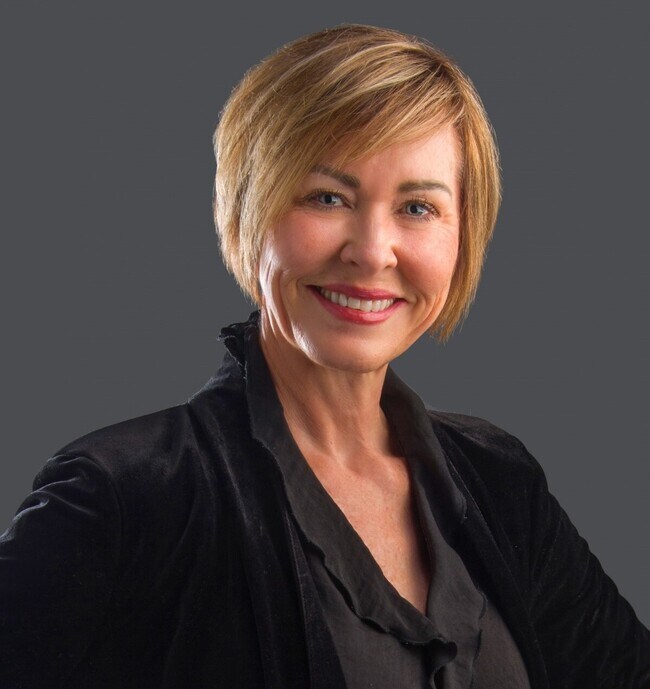 3 Manzano Ct, Santa Fe, NM 87508