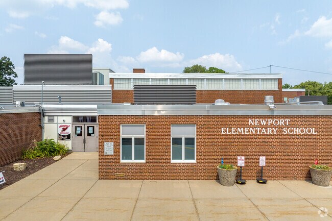 Newport Elementary School is located in the center of the town.