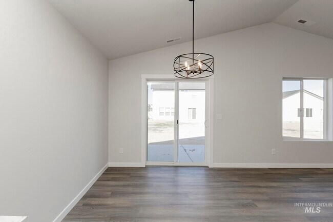 7178 E Shields Dr, Nampa, ID 83687 - photo 5