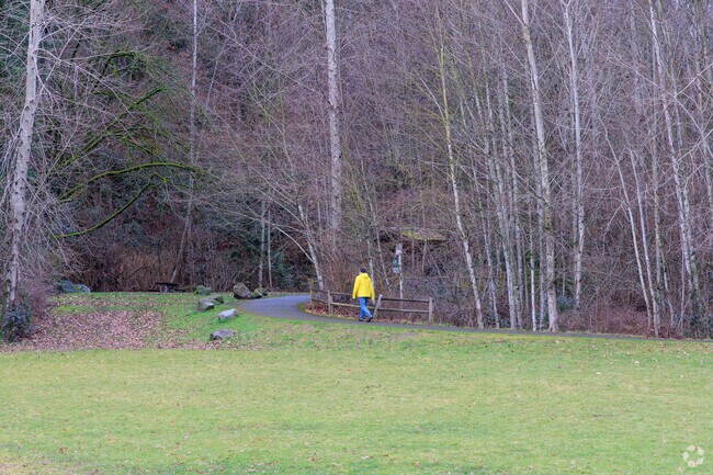 Ravenna Park is a popular spot for many scenic nature walks in and around the area.