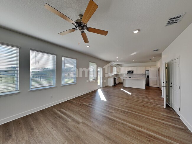 2909 20th Ave W, Bradenton, FL 34205 - photo 4