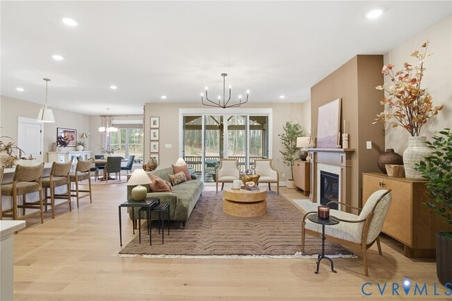 18301 Harvest View Ct, Moseley, VA 23120 - photo 3