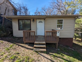 208 W Elm St, LaFollette, TN 37766