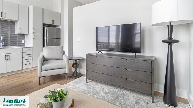 545 Foster St unit 611.1403761, Durham, NC 27701 - photo 3