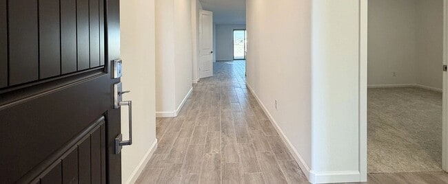 7616 W Tamarisk Ave, Tolleson, AZ 85353 - photo 5