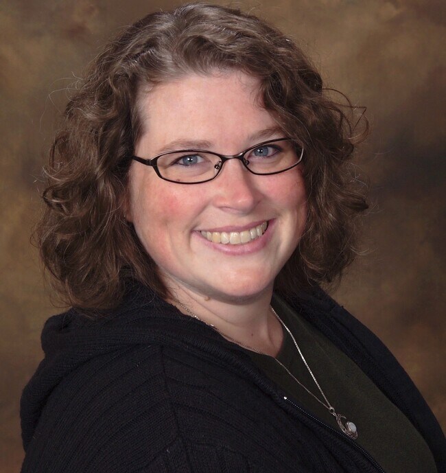 Tracie DeMars