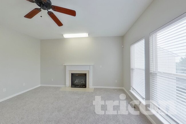 507 Fortress Ct, Saint Charles, MO 63303 - photo 3