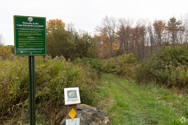 The Cape Elizabeth Green Belt provides a natural buffer around Stanwood Park.