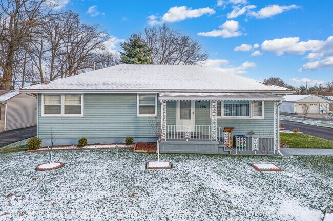 Colorful homes are a common sight in Bass-Leesburg Civic.