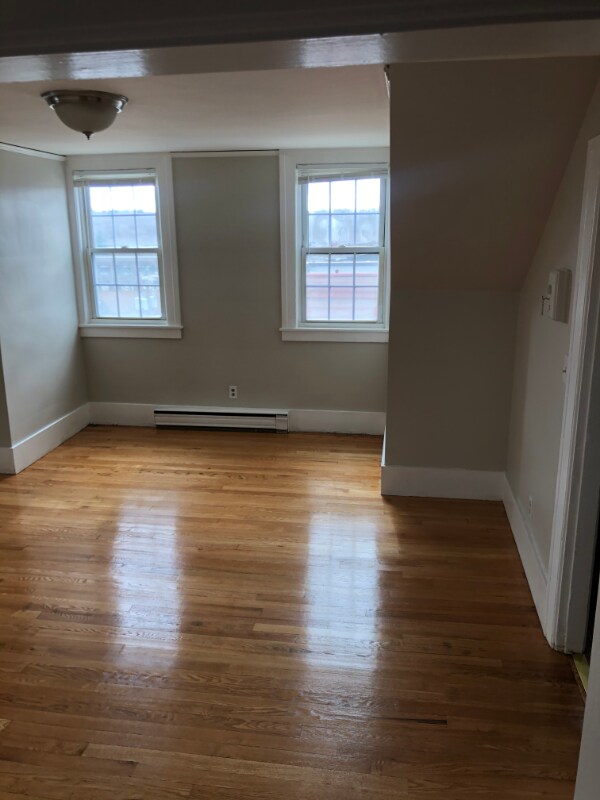 39 Dutcher St Unit 10, Hopedale, MA 01747