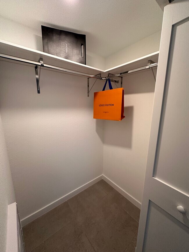 1849 Madison St unit B8, Hollywood, FL 33020 - photo 5