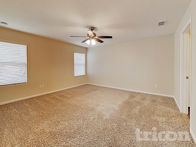 8751 Barco Ln, Jacksonville, FL 32244 - photo 6