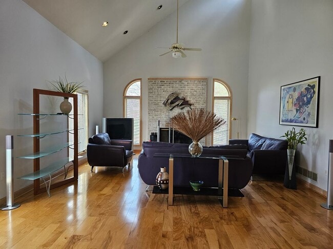 5 Autumn Hill Ct, Prospect, KY 40059 - photo 2