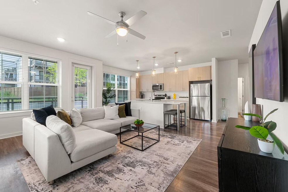 2048 Bolton Dr NW unit ID1355655P, Atlanta, GA 30318 - photo 1