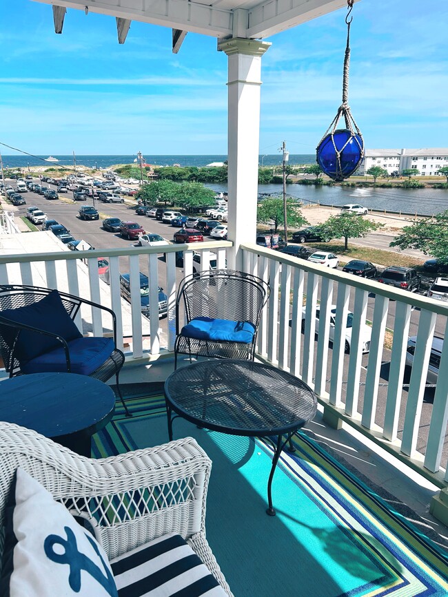 33 Broadway Unit 3, Ocean Grove, NJ 07756