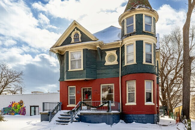 Towering Victorian homes adorn Downtown Flint's outer cross streets.