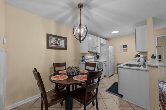 1356 Glenns Bay Rd unit L208, Myrtle Beach, SC 29575 - photo 6