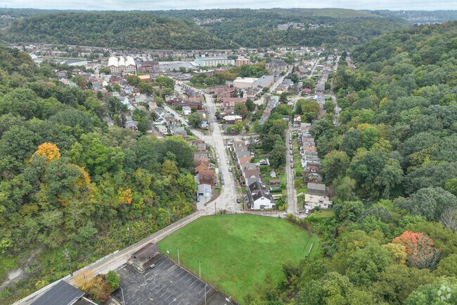 Wilmerding is located just over 12 miles from the excitement of Pittsburgh, PA.