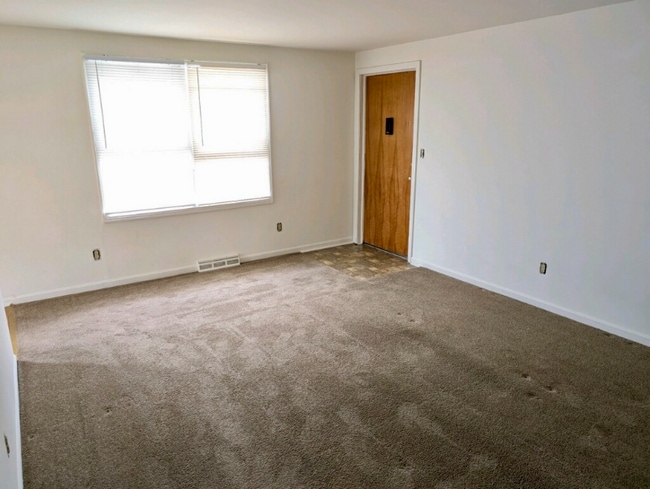 654-654 W Main St unit 10, Arcade, NY 14009 - photo 2