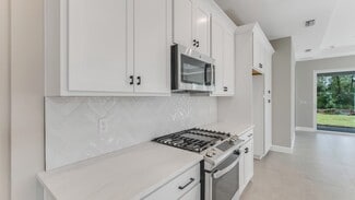 1276 Jackson Hole Ct, Deland, FL 32724