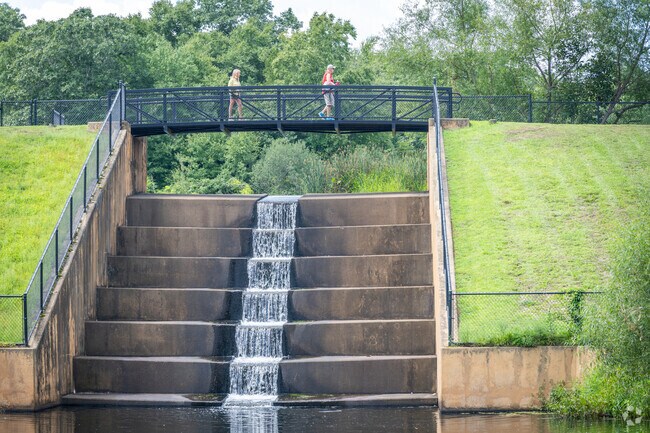 Relax amid the beautiful ponds and greenery at Shantok Park in Preston, CT.