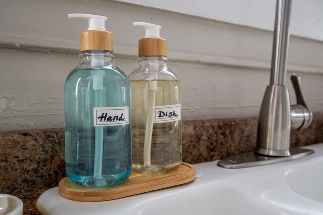 421 Pennsylvania Ave unit ID1308983P, Morgantown, WV 26501 - photo 7