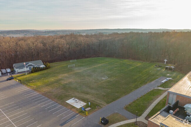 Make great friends at the St Rose of Lima School.