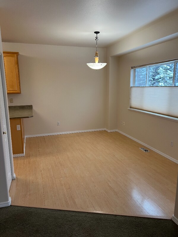 4766 Grumman St, Anchorage, AK 99507 - photo 5