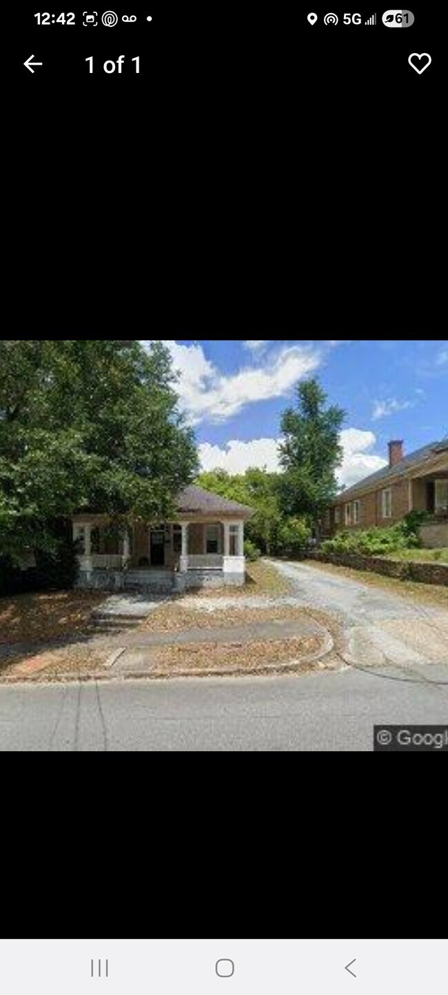261 Clisby Place, Macon, GA 31204