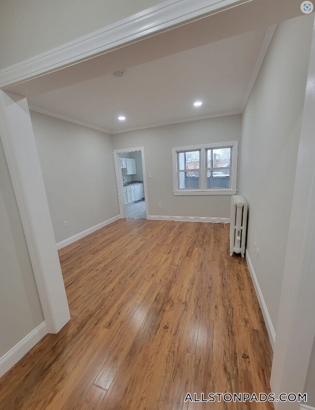 33 Highgate St unit 3, Allston, MA 02134 - photo 3