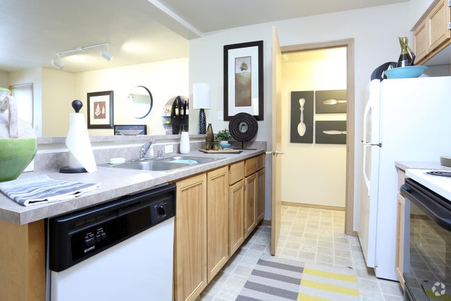 Alderra, Puyallup, WA 98373 - photo 6