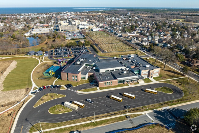 This view of Lewes Elementary School shows it's proximity to the Delaware Bay shore.