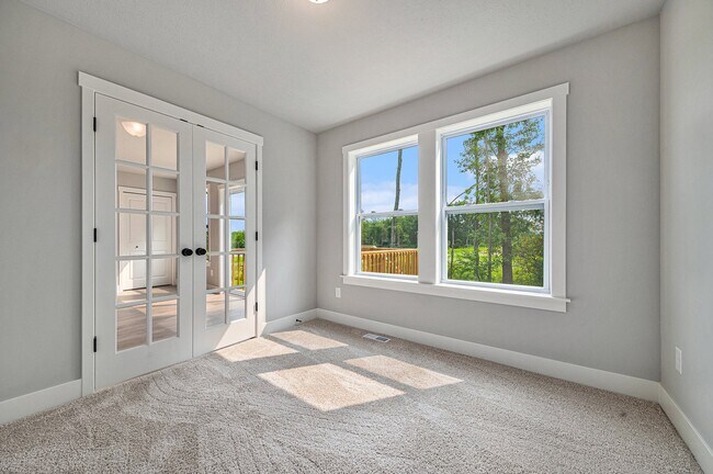 560 Pioneer Trail unit 36495618, Cedar Springs, MI 49319 - photo 4