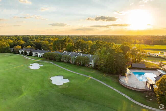 Stunning sunsets are waiting for you in West Hattiesburg.