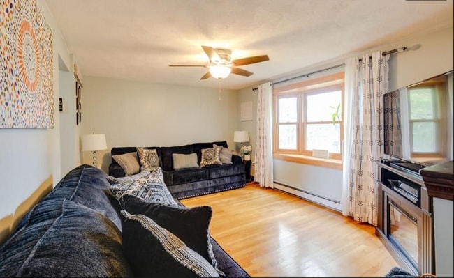 52 Winnepurkit Ave, Lynn, MA 01905 - photo 3